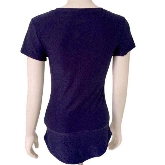 No Boundaries Med Blue Skull Graphic VNeck Tee Patriotic Grunge Y2K Casual Rebel - Picture 3 of 6